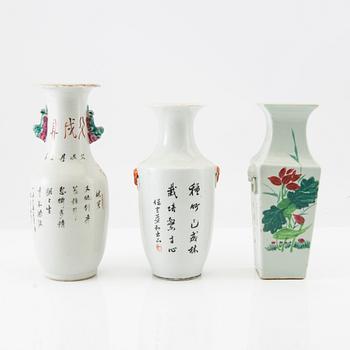 Vases 3 pcs China 18th/19th century porcelain.