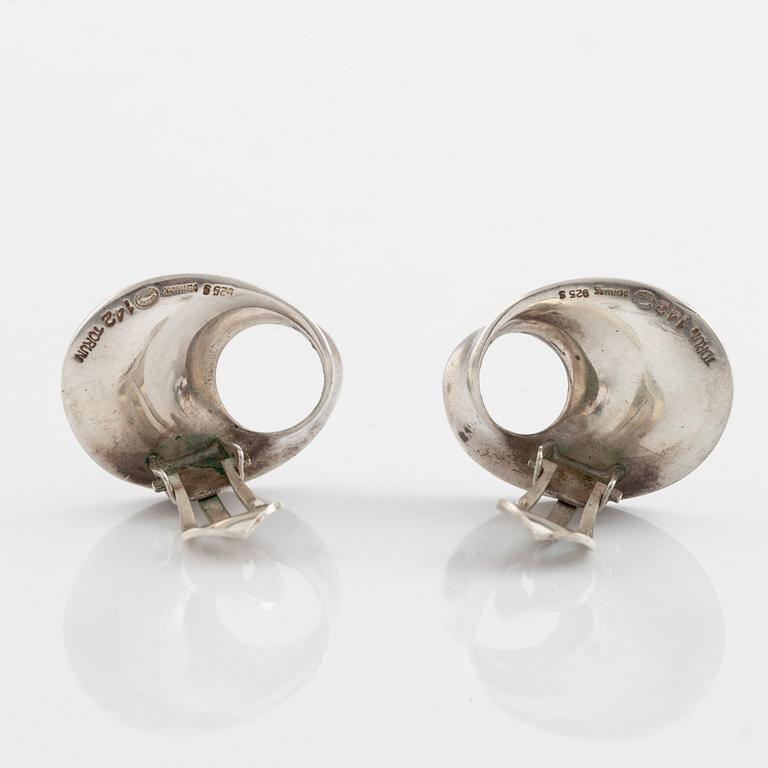 Vivianna Torun Bülow-Hübe,  silver "Möbius",earrings and brooch, Georg Jensen.