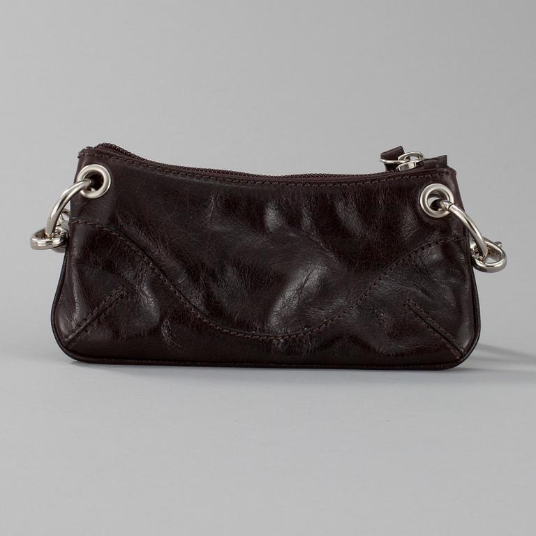 VÄSKA, "wristlet", Coccinelle.