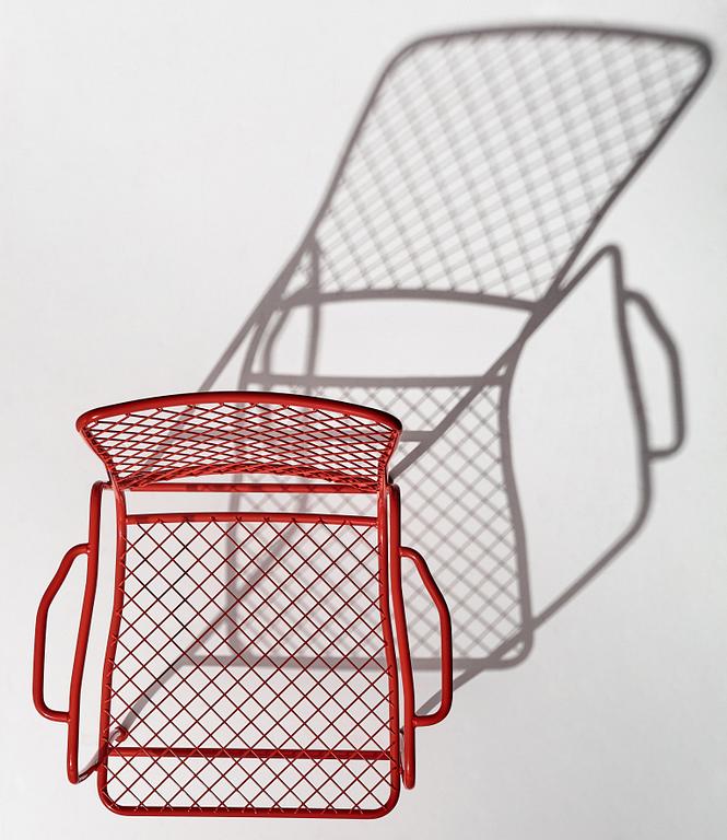 JOSEF FRANK, a set of four steel garden chairs, model 591, lacquered in red, Firma Svenskt Tenn.