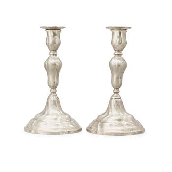 526. A pair of Rococo pewter candlesticks by Olof Roos, master in Östhammar 1782.