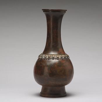VAS, brons. Qingdynastin, Kangxi (1662-1722).