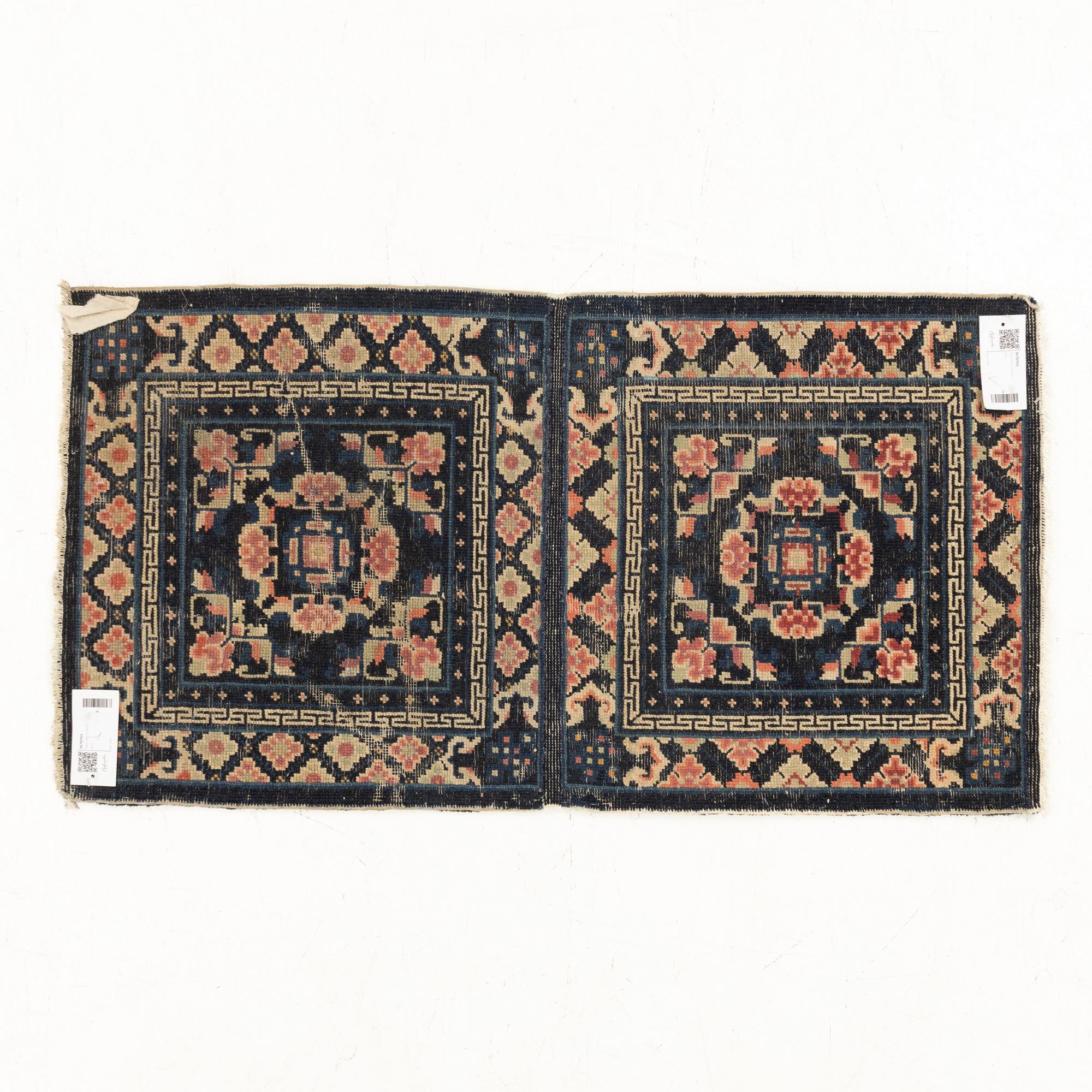 Rug, China, semi-antique/antique, approx. 106 x 57 cm.