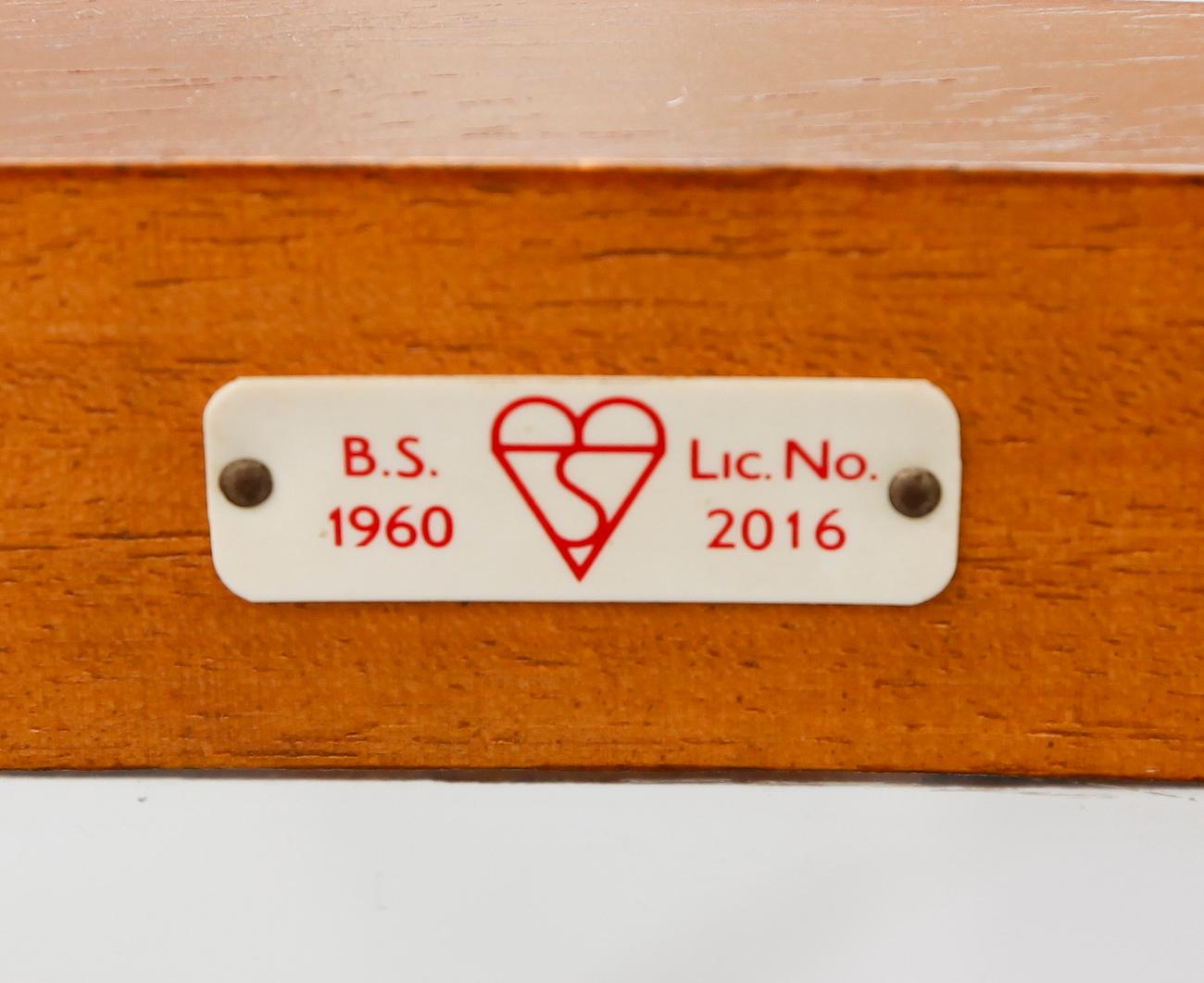 VITRINSKÅP, England, 1900-talets första hälft.