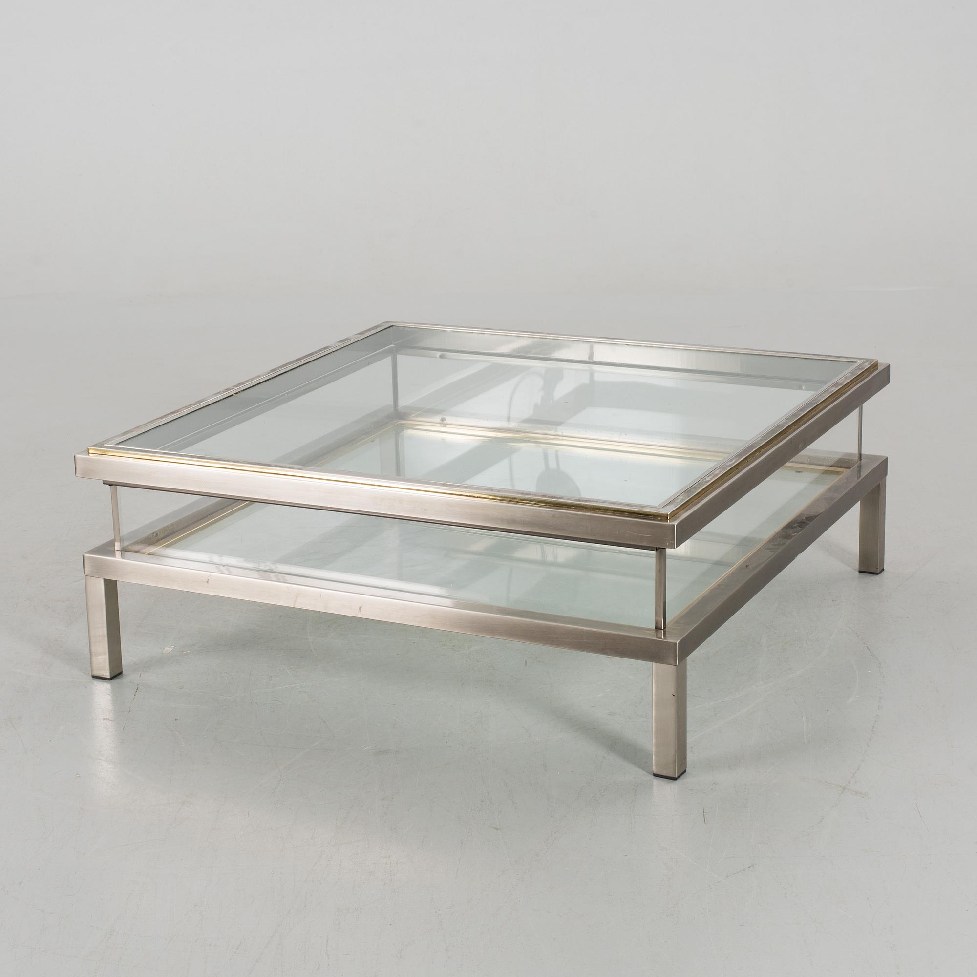 A VITRINE COFFEE TABLE, 1970-80's.