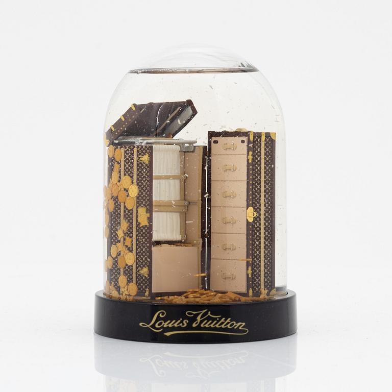 Louis Vuitton, a snowglobe/ presse-papier.