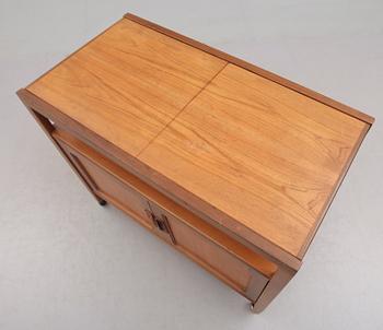 SERVERINGSVAGN, 1900-talets andra hälft.