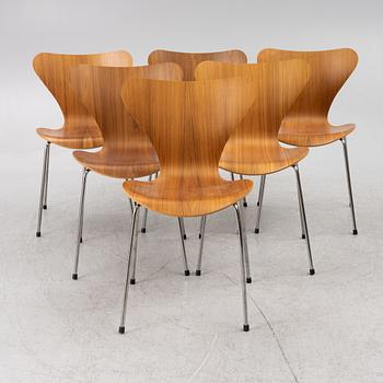 Arne Jacobsen, stolar, 6 st, "Sjuan", Fritz Hansen, Danmark, 2000-tal.