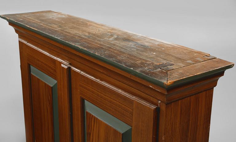 SKRIVSKÅP, daterat 1829.