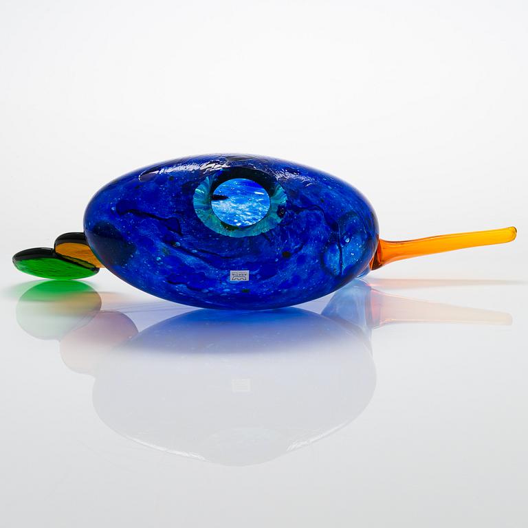 Oiva Toikka, A 'Kiikkuri' bird signed Oiva Toikka Nuutajärvi Notsjö.