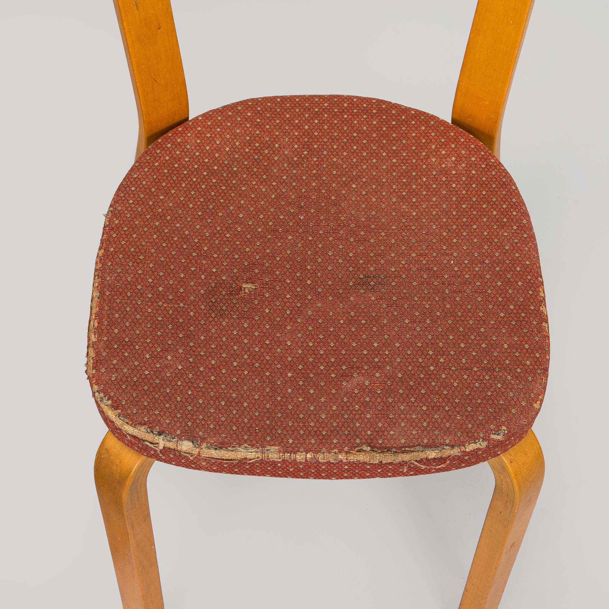 Alvar Aalto, tuolipari malli 69 ja jakkara malli 60, O.Y. Huonekalu- ja Rakennustyötehdas A.B. 1900-luvun puoliväli.