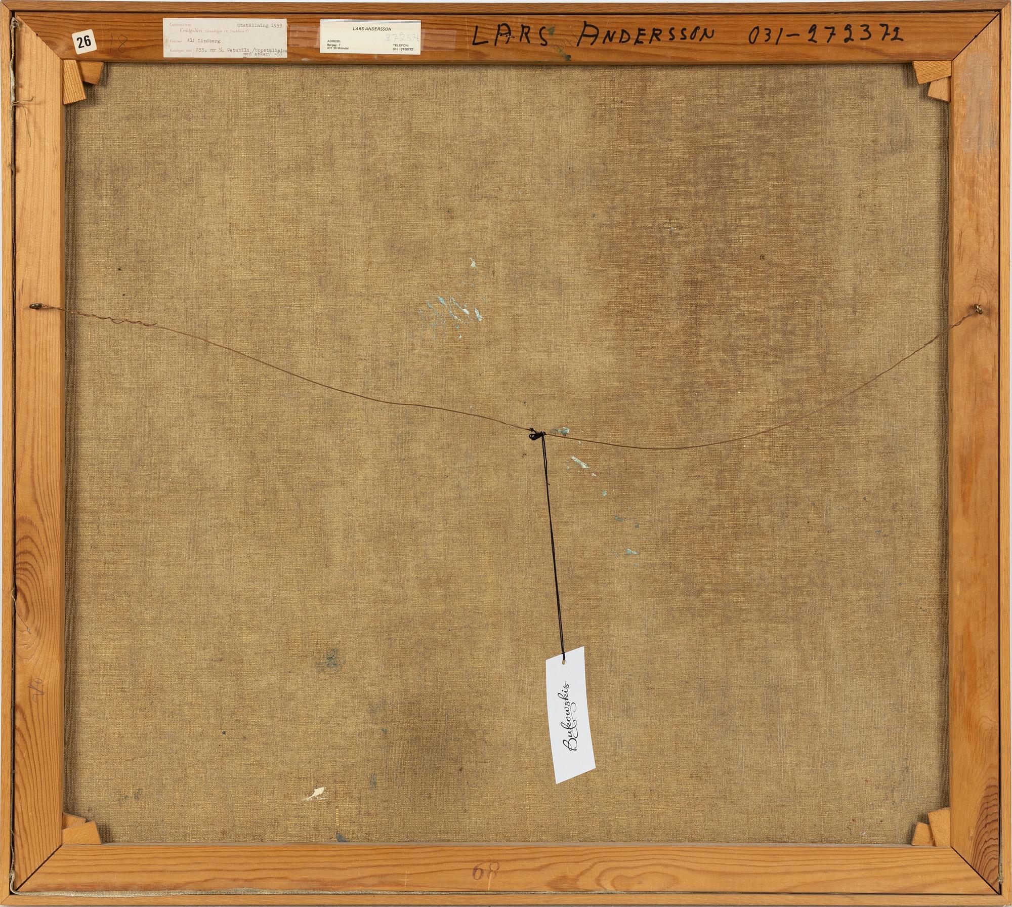 Alf Lindberg, "Gatubild"/”Uppställning med askar”.