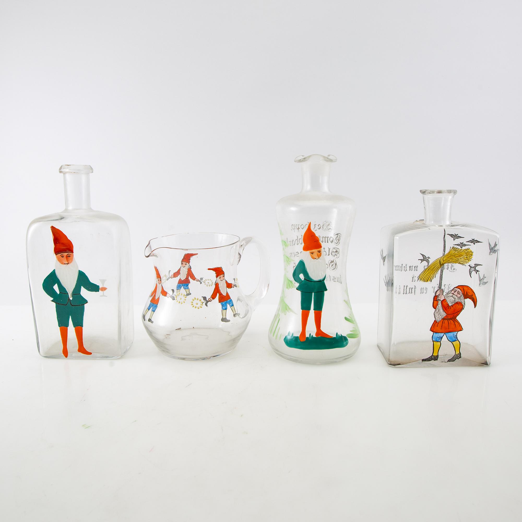 Glögg and schnapps glasses, as well as decanters and pitchers, approximately 24 dlr, 20th century.