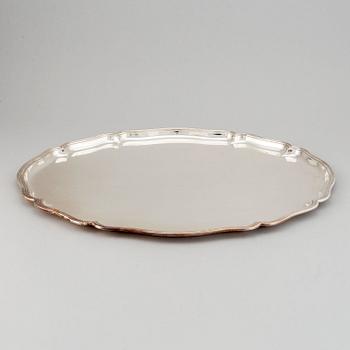 Bricka och Fat 2 st, nysliver, 1900-tal. Rokoko-stil.