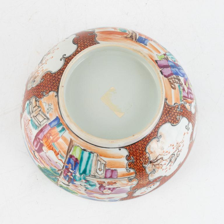 Bålskål, porslin, Kina, Qingdynastin, Qianlong (1736-95).