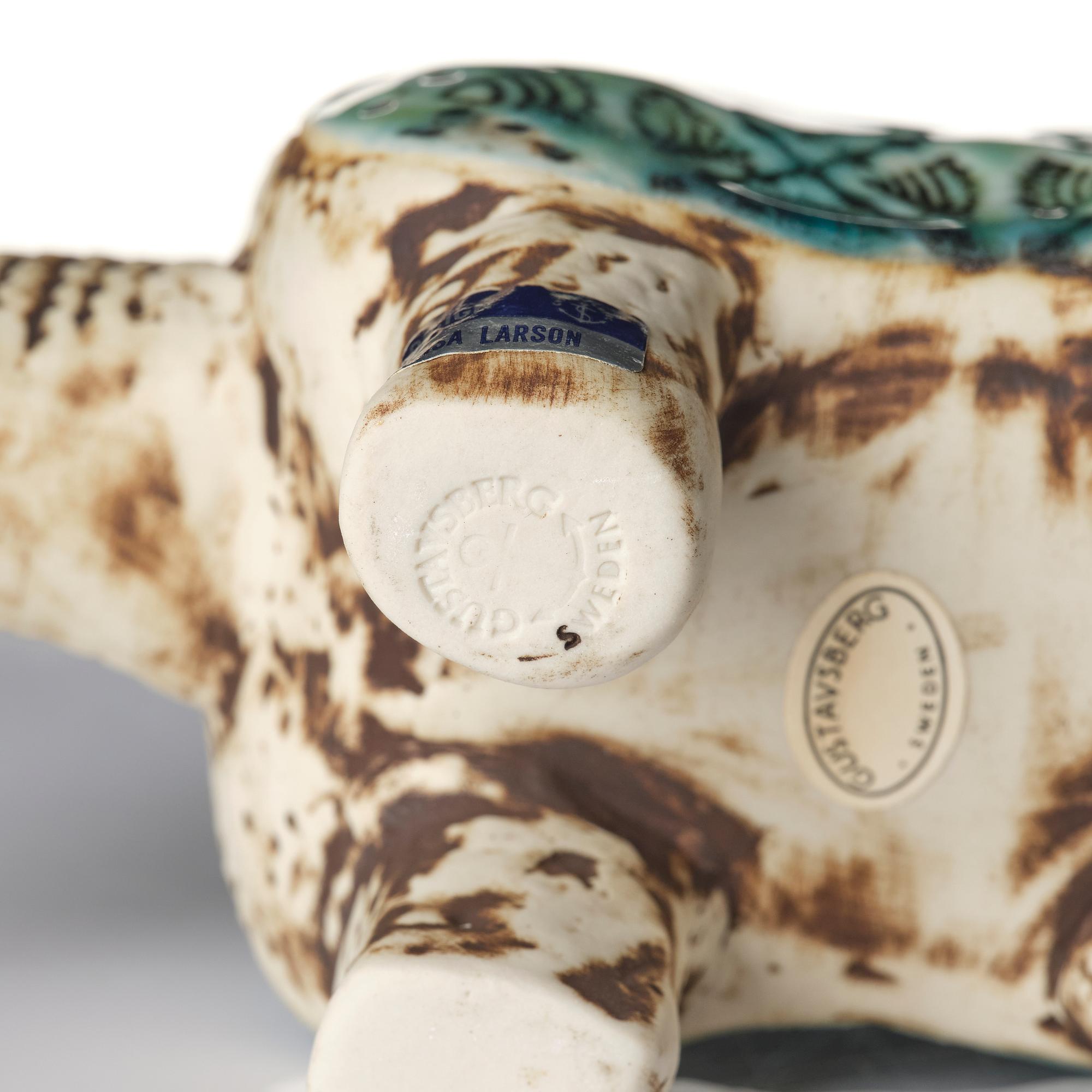 Lisa Larson, figurin, stengods, "Varan", ur serien "Jura", Gustavsberg.