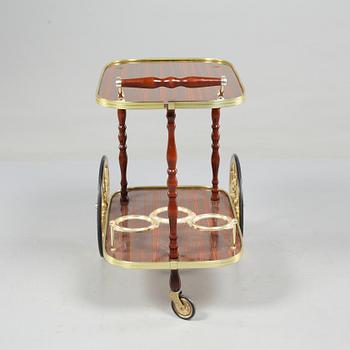 SERVERINGSVAGN, 1900-talets andra hälft.