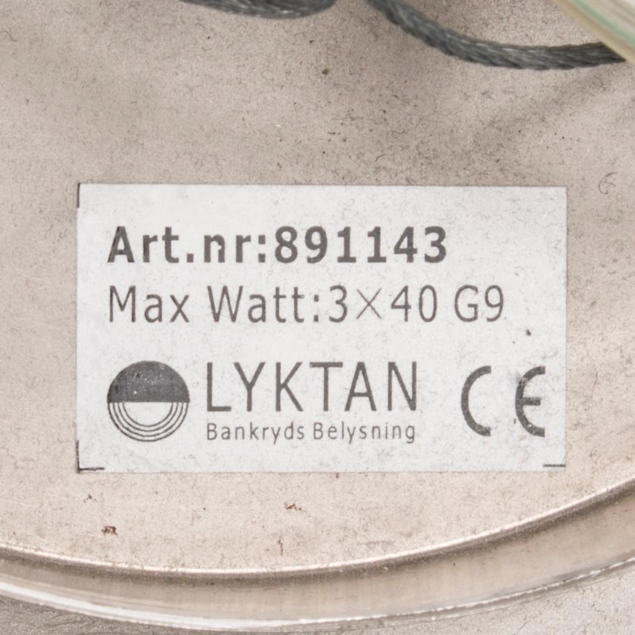 TAKLAMPA, Lyktan Bankryds Belysning, 2000-tal. Höjd 85 cm.