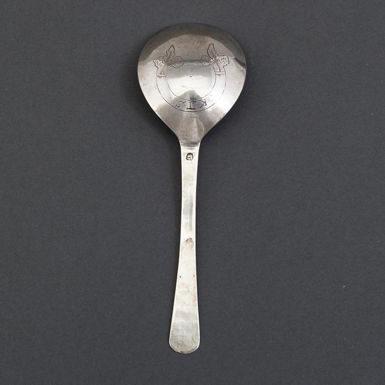 A Norwegian 18th century silver spoon, mark of Hans Pettersen Blytt (Bergen 1711-1759).