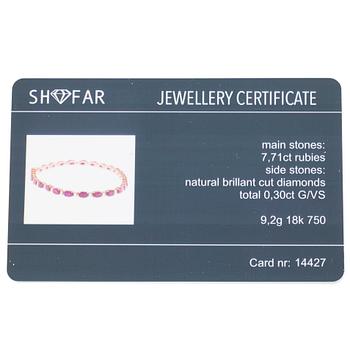 Bracelet 18K gold with rubies and brilliant-cut diamonds.
