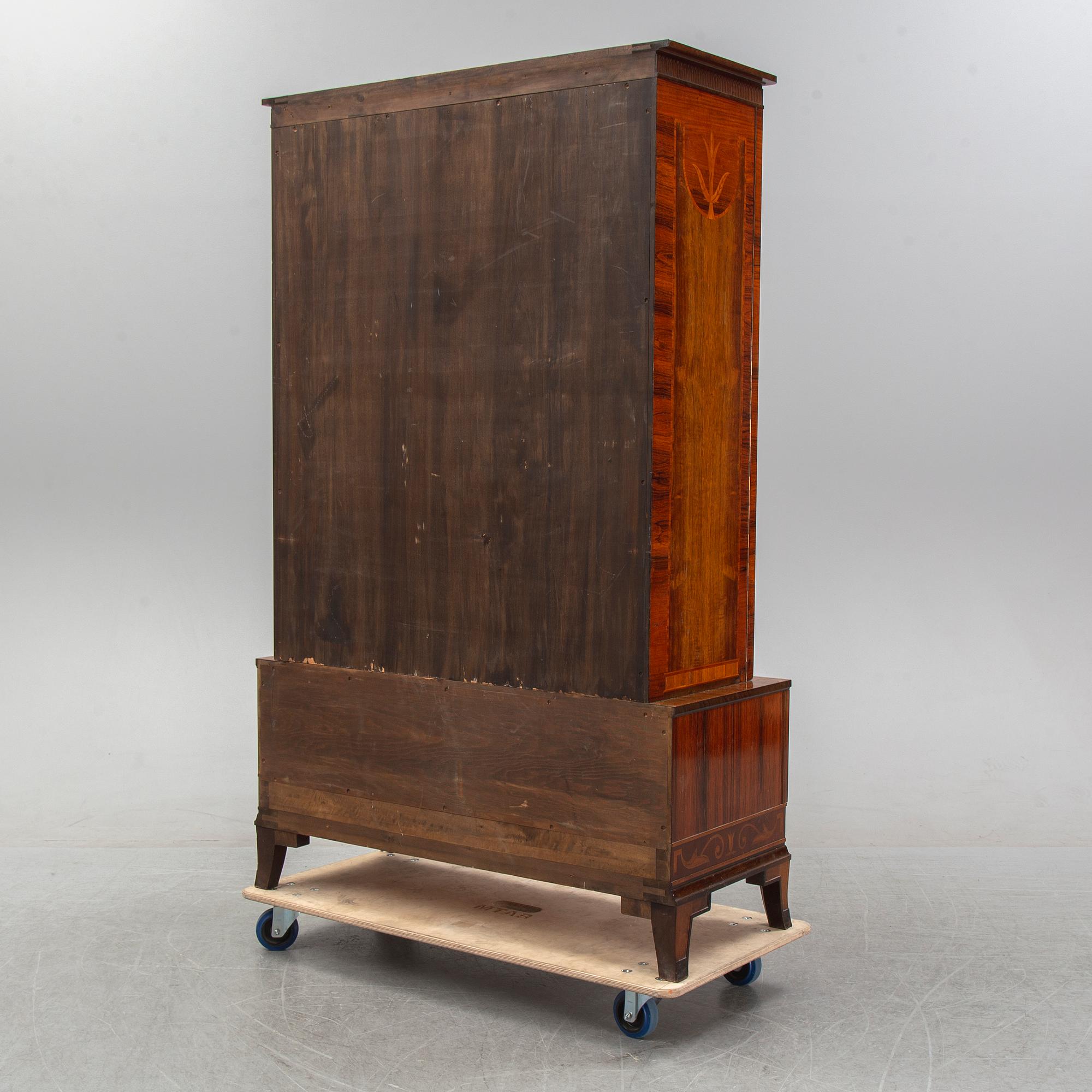 Erik Chambert, attributed to, a 1920's-30's Swedish Grace cabinet.