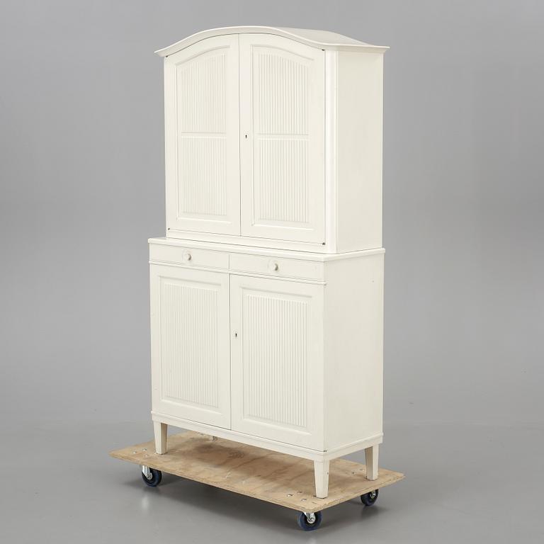 SKÅP, "Herrgården", Carl Malmsten, Bodafors, 1960-tal.