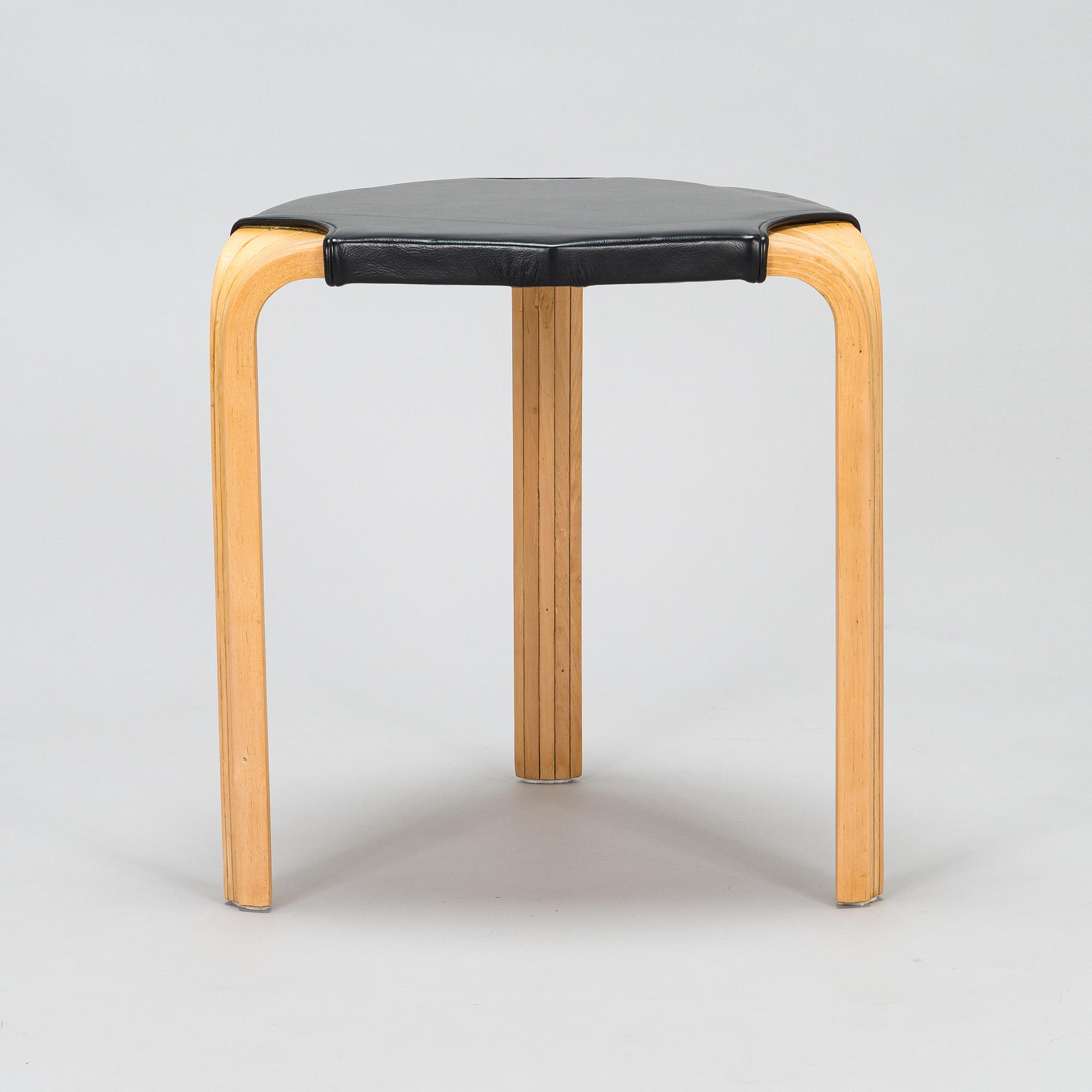 Alvar Aalto, an X 602 stool, Artek, latter half of the 20th century.