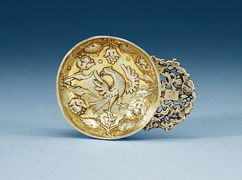 808. A Russian 18th century silver-gilt charka, unmarked.