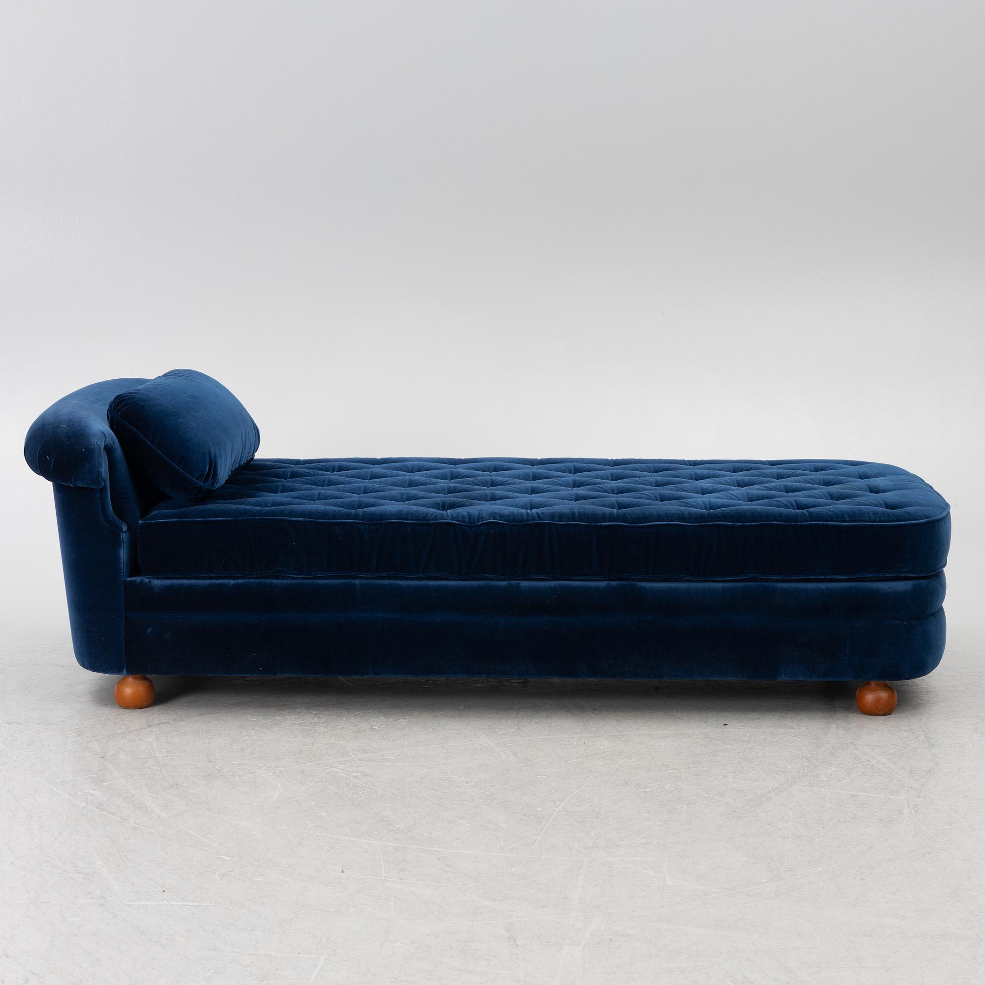 Josef Frank, Couch, model 775, Svenskt Tenn, OH Sjögren 2018.