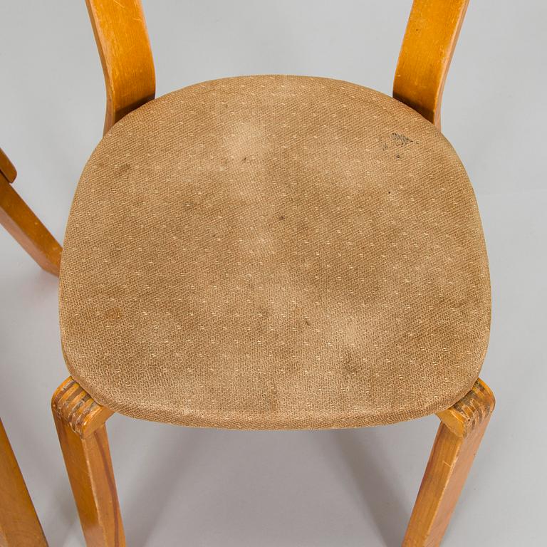 Alvar Aalto, A set of five 'model 69' chairs, for O.Y. Huonekalu- ja Rakennustyötehdas A.B. 1940s.
