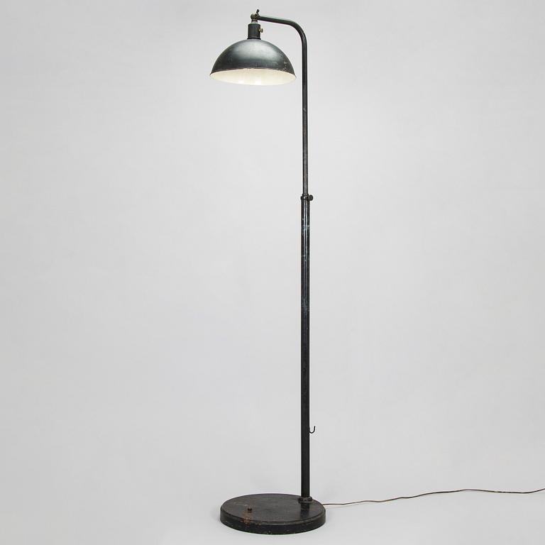 Paavo Tynell, floor lamp / studio lamp, made to order, Taito 1933.
