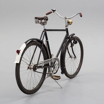 A mid 20th century bike.