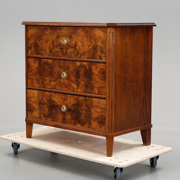 BYRÅ, gustaviansk stil, 1900-talets början.