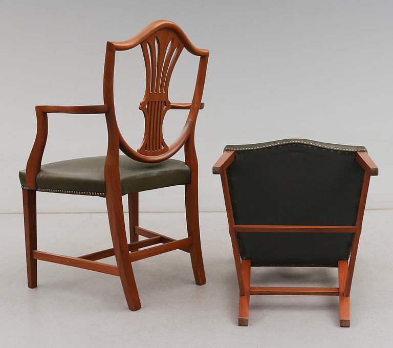 KARMSTOLAR, 1 par, SAMT STOLAR, 1 par, Hepplewhitestil, England, 1900-talets andra hälft.