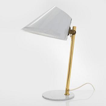 Paavo Tynell, A mid-20th-century '9227' table lamp for Idman, Finland.