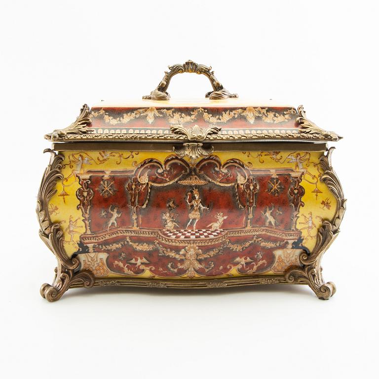 Teapot with lid China 20th century porcelain.