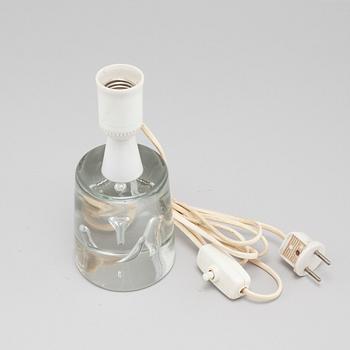JOSEF FRANK, bordslampa, modell 1819, Firma Svenskt Tenn, 1900-talets mitt.