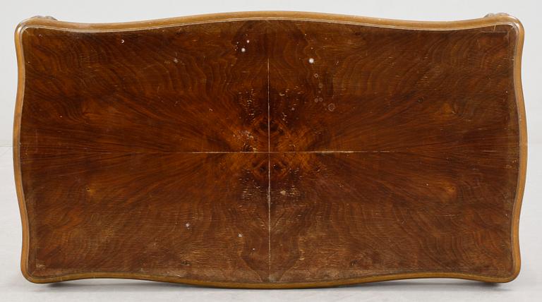 SALONGSBORD, rokokostil, 1900-talets första hälft.