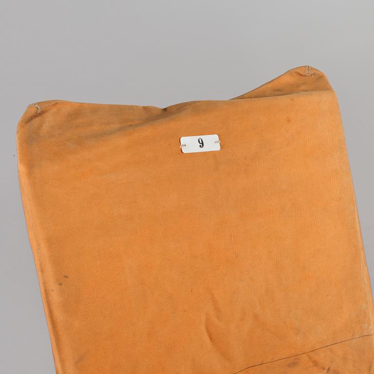 FÄLLSTOLAR, 4 st, omkring 1900-talets mitt.