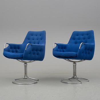 FÅTÖLJER, ett par, "Milton", Bruno Mathsson, Dux, 1900-talets sista kvartal.