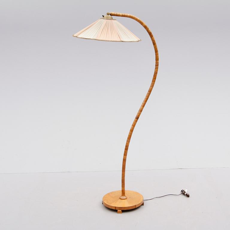 GOLVLAMPA, 1900-talets mitt.