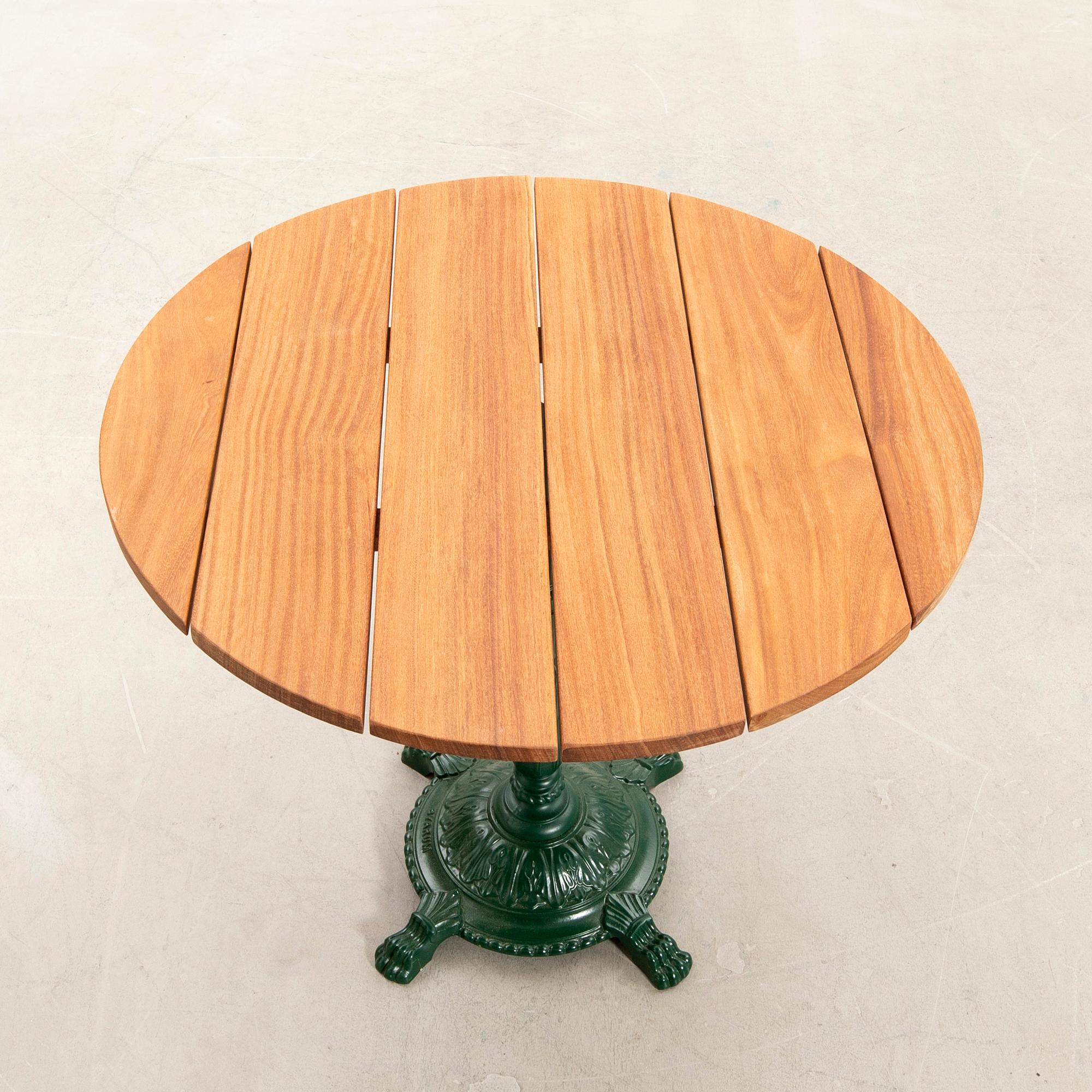 Trädgårdsbord Byarum 1900-tales senare del.