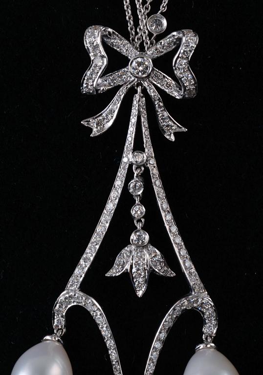 A NECKLACE, brilliant cut diamonds c. 1.85 ct. Cultivated pearls. 18K white gold. Weight 12,7 g.