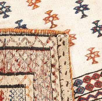 Carpet Bakthiari Sofreh, old 127x107 cm.