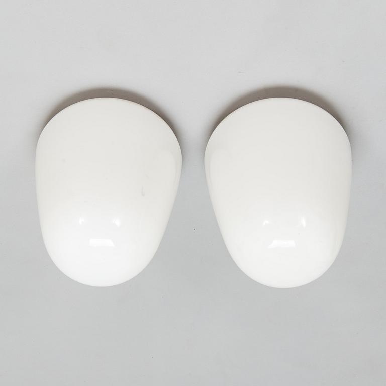 Paavo Tynell, taklampor, ett par, modell 2048,  Idman 1900-talet mitt.