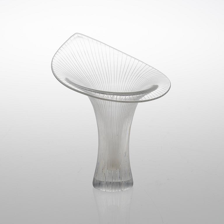 A CHANTARELLE GLASS VASE.