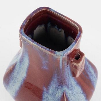 A flambe glazed Hu vase, second part of the 20th century.