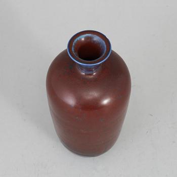 BERNDT FRIBERG, a stoneware vase, Gustavsberg studio, Sweden.