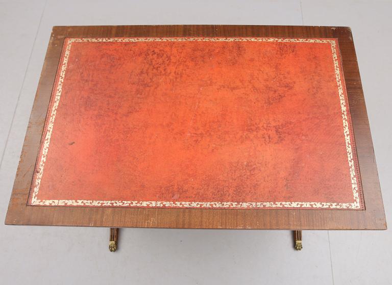 SKRIVBORD, England, 1900-talets första hälft.