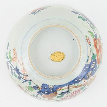 Skål, kompaniporslin. Qingdynastin, Qianlong (1736-95).